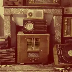 دانلود آهنگ ترسم از فردای بی عشقه بیدارم امشب ترسم از فردای بی عشقه بیدارم امشب