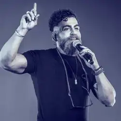 معین زد انگار روح من تو جسم توئه