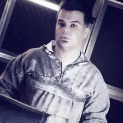 دانلود آهنگ کیوان حیدری نسخشو میپیچم هرکی سمت تو بیاد (کامل ریمیکس) کیوان حیدری نسخشو میپیچم هرکی سمت تو بیاد (کامل ریمیکس)