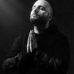 اوس کریم دانیال