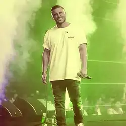 دانلود آهنگ آرمین زارعی عصبیم آرمین زارعی عصبیم