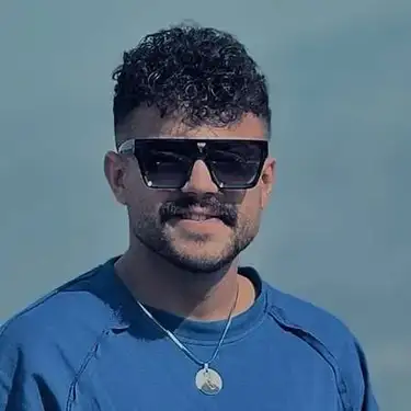 دانلود آهنگ محمد ملایی نمیدونی بهونه تو هرشب دلم میگیره محمد ملایی نمیدونی بهونه تو هرشب دلم میگیره