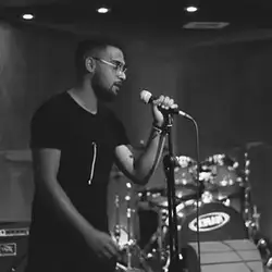 دانلود آهنگ تالک داون روبه قبله مو روی پله مو تالک داون روبه قبله مو روی پله مو