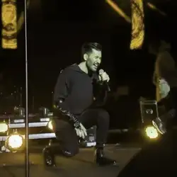 دانلود آهنگ علی یاسینی ماه قشنگم علی یاسینی ماه قشنگم