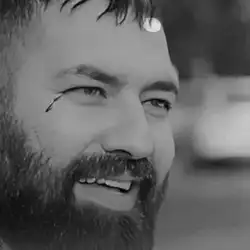 دانلود آهنگ پیمان آدیداس واسه من اشک نریزید پیمان آدیداس واسه من اشک نریزید