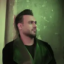 دانلود آهنگ پیربد یه طرف تو یه طرف من پیربد یه طرف تو یه طرف من